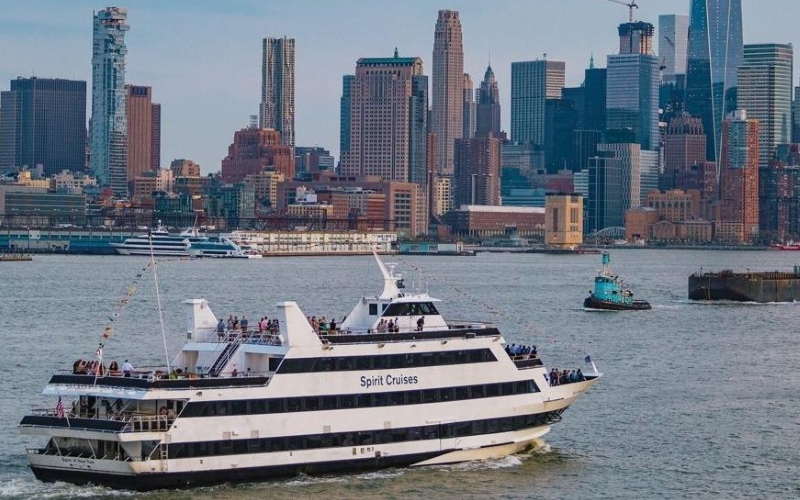 City Experiences by Hornblower, Christmas Events in NJ, in Weehawken