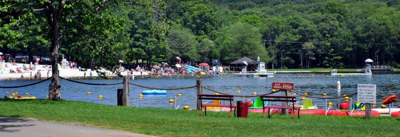 Tomahawk Lake Waterpark